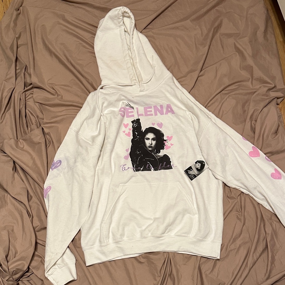 Rare Authentic Selena Quintanilla White Hoodie with Pink Heart Accents